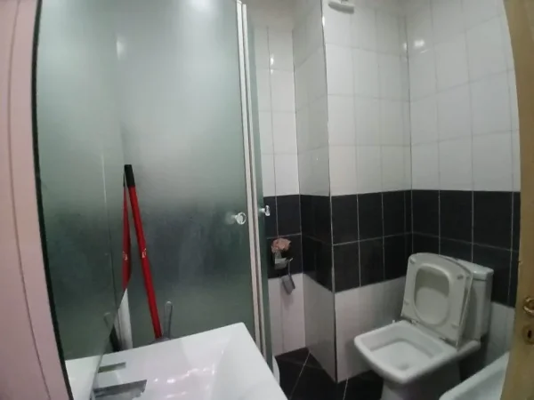 Tirane, jap me qera apartament 2+1 Kati 6, 70 m² 550.000 € 