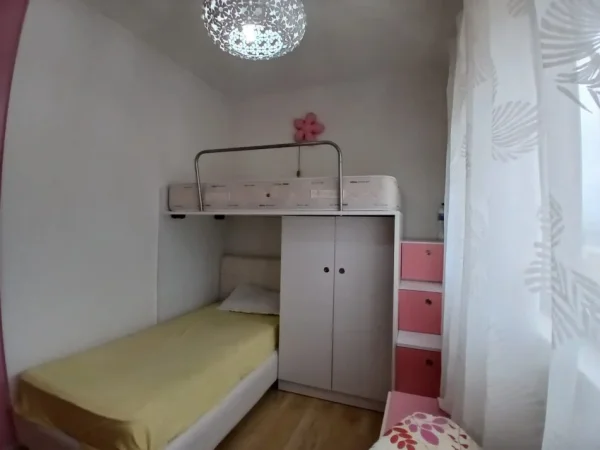 Tirane, jap me qera apartament 2+1 Kati 6, 70 m² 550.000 € 