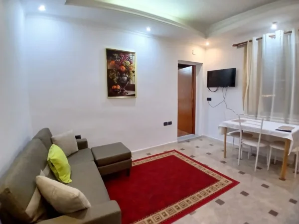 Tirane, jepet me qera apartament 1+1 , 91 m² 550 € 