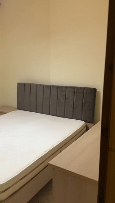 Tirane, jepet me qera apartament 1+1+Ballkon Kati 8, 70 m² 400 € (Astir, prane Nela 6)