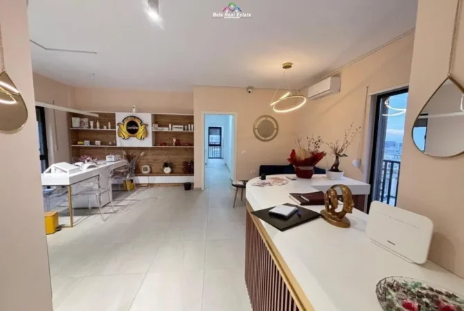 Tirane, shes apartament 3+1 Kati 8, 116 m² 261.000 € (Rruga Gjon Buzuku)