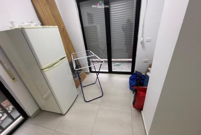 Tirane, shes apartament 3+1 Kati 8, 116 m² 261.000 € (Rruga Gjon Buzuku)