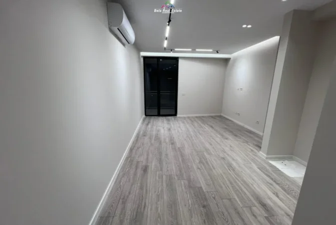 Tirane, jepet me qera zyre Kati 12, 100 m² 1.100 € (Rruga Mine Peza)