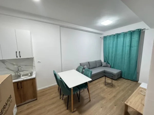Tirane, jepet me qera apartament 2+1 Kati 3,