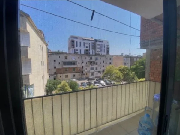 Tirane, shes apartament 1+1 Kati 4, 50 m² 77.000 € 