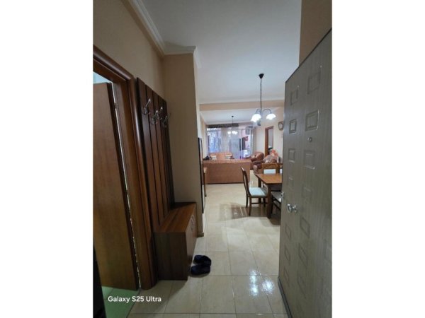 Tirane, shes apartament 2+1+Ballkon Kati 5, 90 m² 120.000 € 