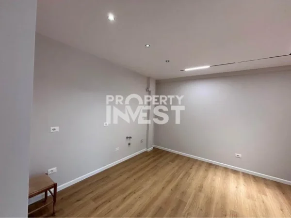 Tirane, shitet 1+1 Kati 4, 50 m² 85.000 € (Astir)