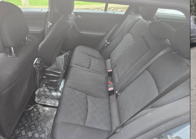 Tirane, shes makine Mercedes Benz Nafte, manuale Kondicioner 262 km 4.500 €