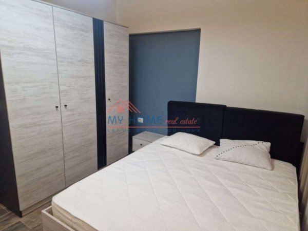 Tirane, jepet me qera apartament 2+1+Aneks Kati 0, 84 m² 720 € 