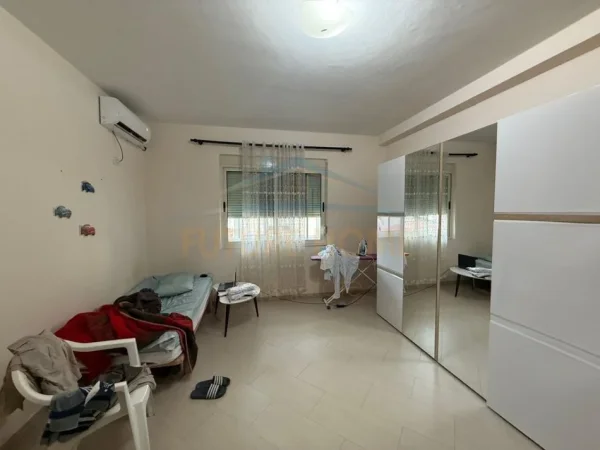 Durres, shitet apartament 2+1 , 106 m² 150.000 € (Tregu i vogel Durres)