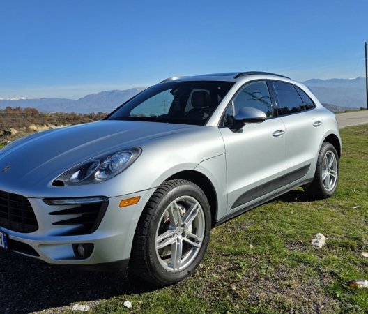 Tirane, shes Porsche Macan Benzin, e argjendtë automatik Klima 198 km 17.500 €
