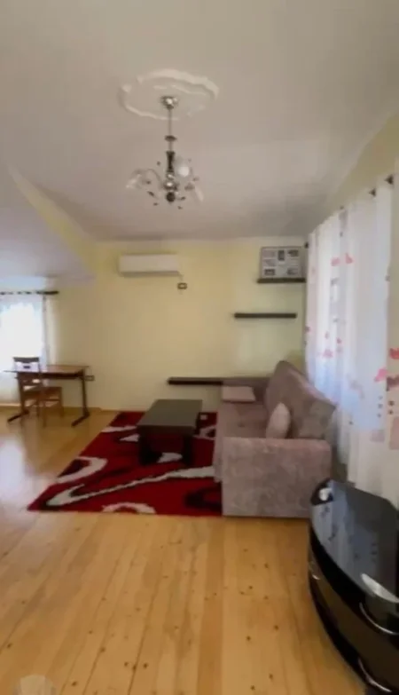 Tirane, jepet me qera apartament 2+1 Kati 3, 510 € 