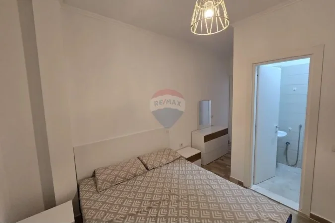 Tirane, jepet me qera apartament 2+1 , 90 m² 600 € (Rruga Dritan Hoxha)
