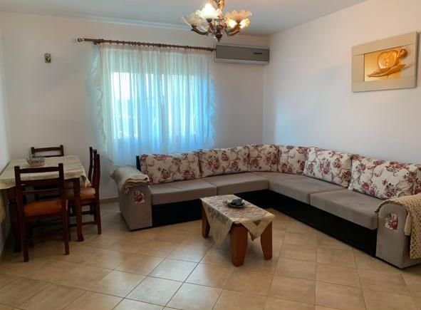 Tirane, shitet apartament 1+1 Kati 13, 79 m² 165.000 € (Stacioni i Trenit)