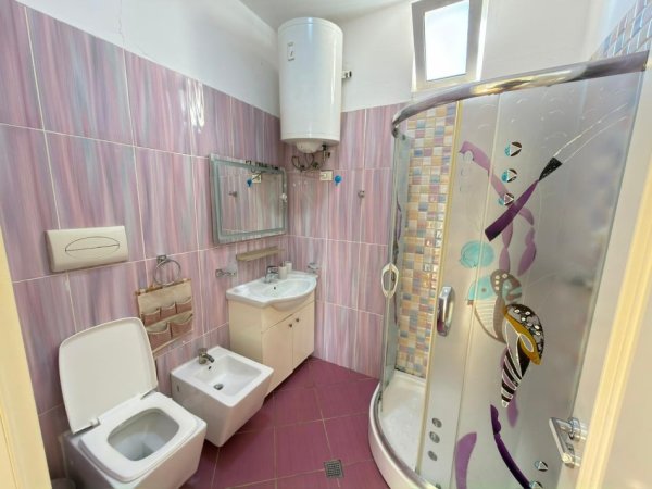 Tirane, shitet apartament 2+1 Kati 6, 