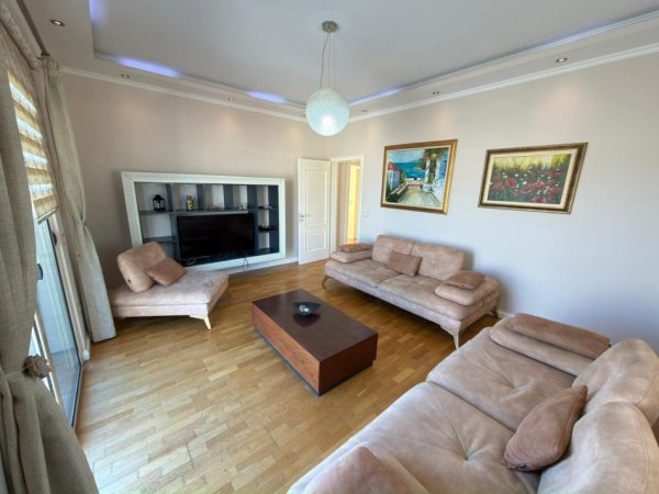 Tirane, shitet apartament 2+1 Kati 6, 