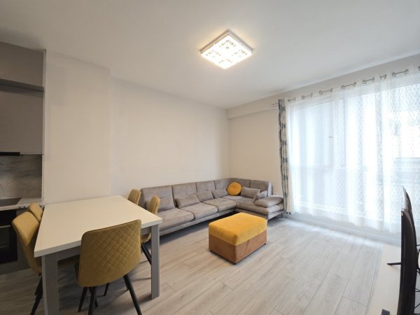 Tirane, jepet me qera apartament 1+1 Kati 6, 70 m² 700 € 