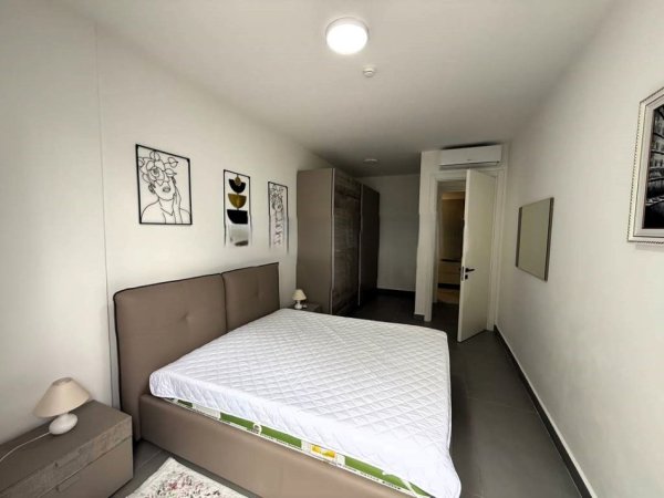 Tirane, jepet me qera apartament 2+1 Kati 1, 120 m² 1.200 € (liqeni i thate)