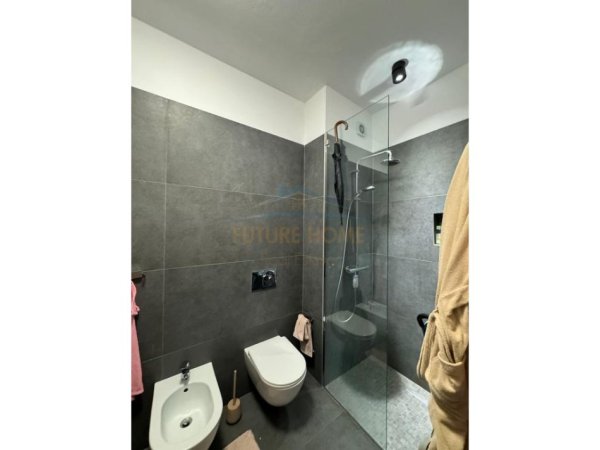 Tirane, jepet me qera apartament 2+1 Kati 5, 100 m² 800 € (QUARTUM Residence , Rruga Jordan Misja)