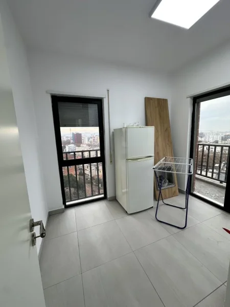 Tirane, shes apartament 2+1+Ballkon Kati 8, 116 m² 216.000 € 