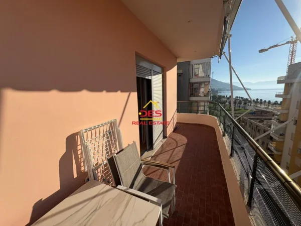 Vlore, shitet apartament 1+1+Ballkon Kati 7, 91 m² 136.000 € (Rruga Murat Tërbaçi)