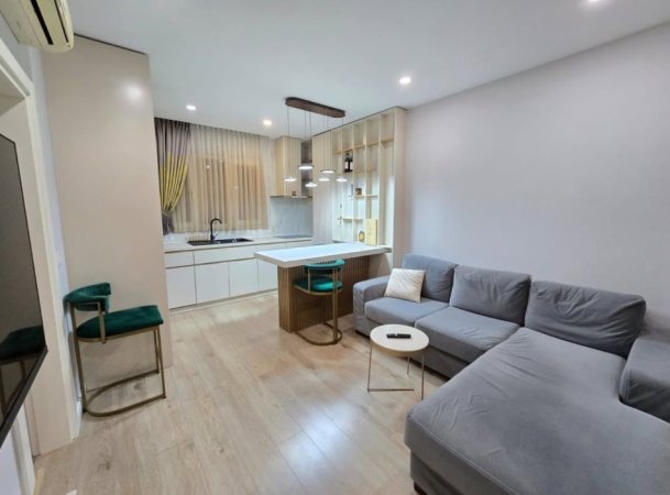 Tirane, jepet me qera apartament 2+1 Kati 3, 610 € 
