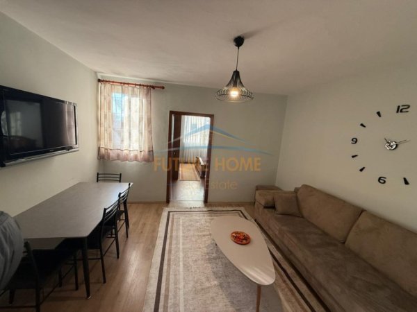 Tirane, jepet me qera apartament 2+1+Ballkon Kati 2, 69 m² 565 € (TREGU ELEKTRIK)