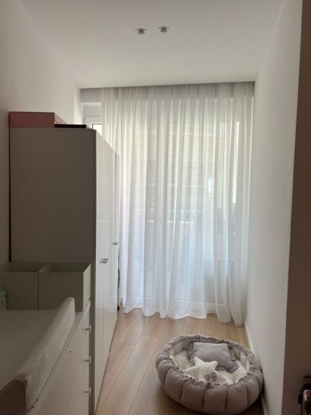 Tirane, jepet me qera apartament 2+1 Kati 3, 120 m² 800 € 