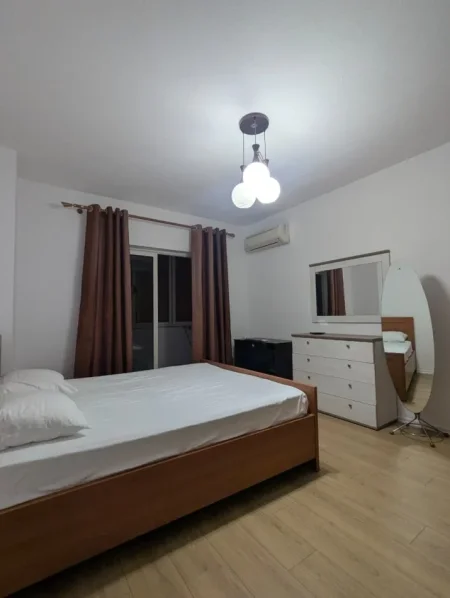 Tirane, jepet me qera apartament 2+1 Kati 6, 89 m² 850 € (Stadiumi Dinamo)