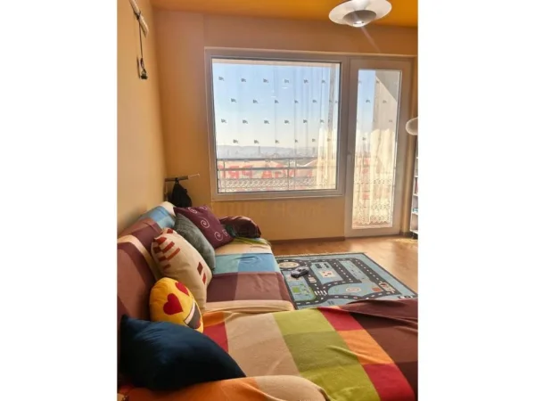 Tirane, shitet apartament 2+1+Ballkon Kati 5, 96 m² 137.000 € (Fresk)