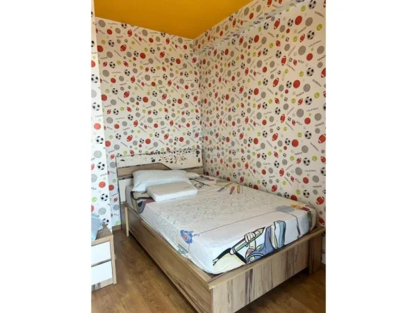 Tirane, shitet apartament 2+1+Ballkon Kati 5, 96 m² 137.000 € (Fresk)