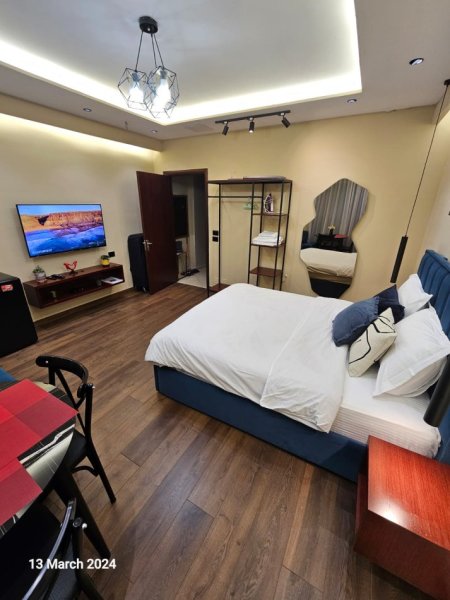 Tirane, jepet me qera garsonier 1+1 Kati 6, 42 m² 450 € (Prokuroria e Tiranes)