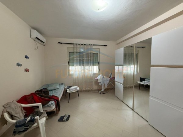 Durres, shitet apartament 2+1 Kati 2, 106 m² 150.000 € 