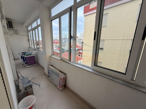 Durres, shitet apartament 2+1 Kati 2, 106 m² 150.000 € 