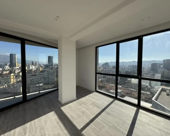 Tirane, jepet me qera zyre Kati 12, 104 m² 1.100 € (zogu i zi)