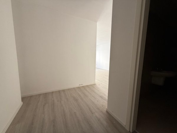 Tirane, shitet apartament 1+1+Ballkon , 71 m² (E88 Construction, Rruga Dritan Hoxha)