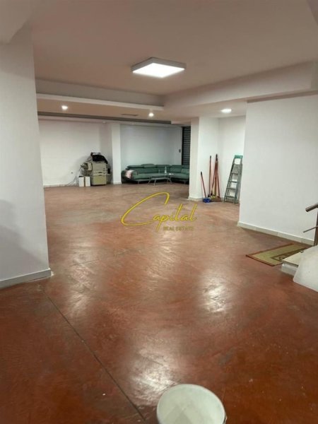 Tirane, jepet me qera ambjent biznesi Kati -1, 450 m² 2.800 € (RRUGA JORDAN MISJA)