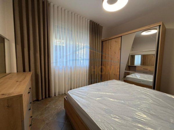 Tirane, shitet apartament 1+1 Kati 2, 64 m² 108.000 € (FRESKU)
