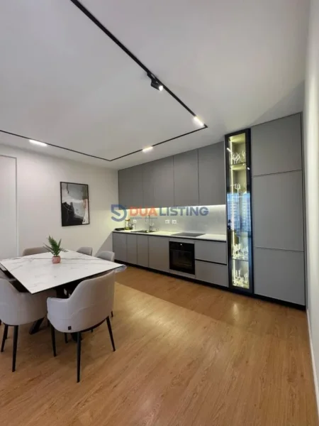 Tirane, shitet apartament 2+1 , 114 m² (Astir)