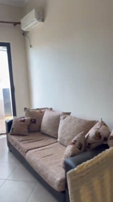 Tirane, jepet me qera apartament 2+1 Kati 8, 450 € 