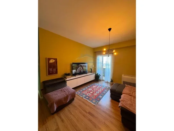 JEPET ME QERA APARTAMENT 2+1 QUARTUM RESIDENCE , JORDAN MISJA