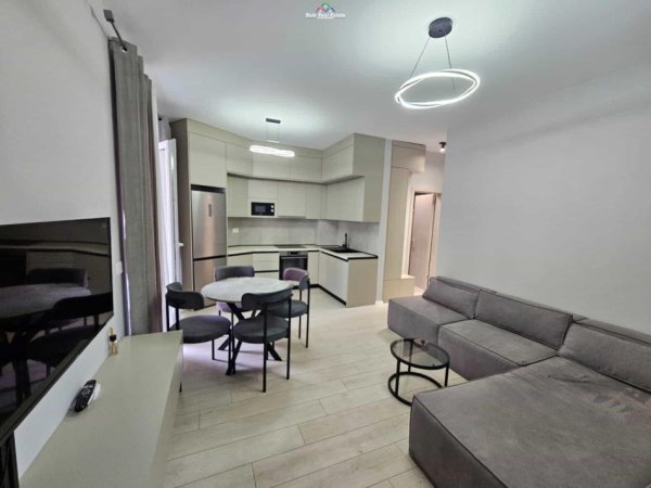 Tirane, jepet me qera apartament 1+1 Kati 3, 70 m² 590 € (Astir, River Residence)
