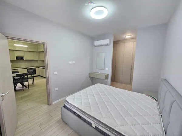 Tirane, jepet me qera apartament 1+1 Kati 3, 70 m² 590 € (Astir, River Residence)