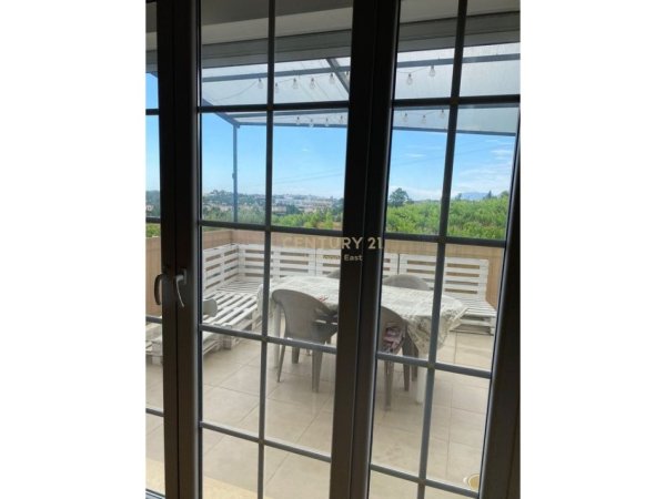 Tirane, jepet me qera Vile 3+1 Kati 2, 239 m² 1.800 € (TEG)