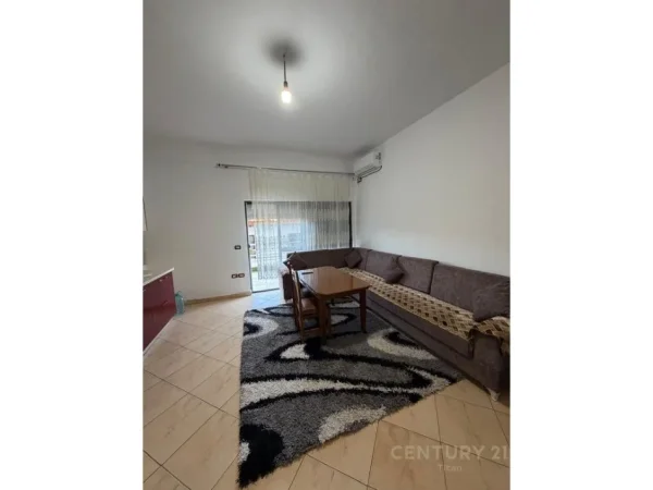 Tirane, jepet me qera apartament 2+1 Kati 2, 110 m² 500 € (Don Bosko)