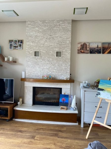 Tirane, jepet me qera Vile , 1.500 € (TEG)