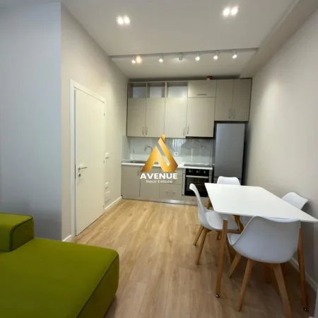 Tirane, jepet me qera apartament 1+1 Kati 2, 60 m² 500 € (Astir)