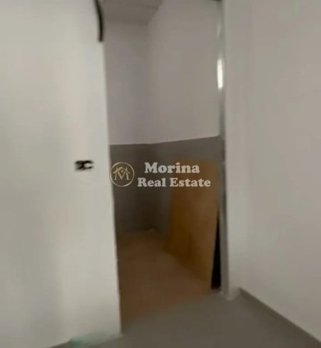 Tirane, jepet me qera ambjent biznesi Kati 1, 418 m² 4.500 € (Brryli)