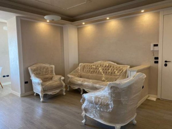 Tirane, shitet apartament 2+1 Kati 8, 81 m² 149.500 Euro (Ish Nasheraku)