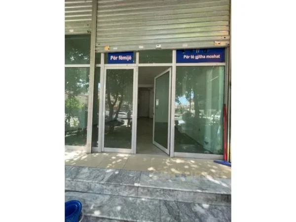 Tirane, shitet ambjent biznesi Kati 0, 70 m² 120.000 Euro (Prane 2 Palmave, Astiri)